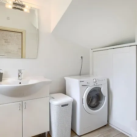 By Interhome * Vošteni