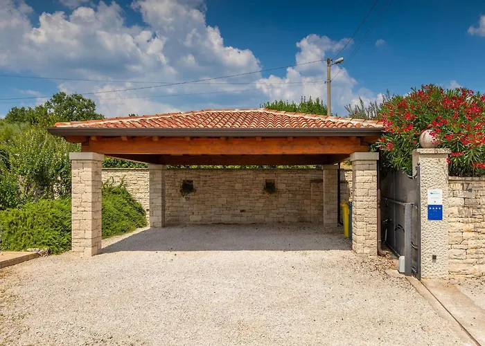 By Interhome * Vošteni