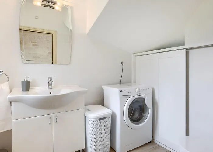 By Interhome * Vosteni