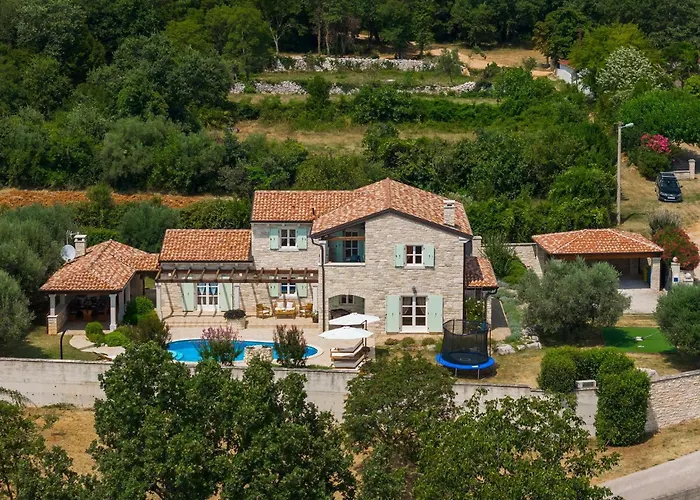 Vakantiehuis By Interhome *